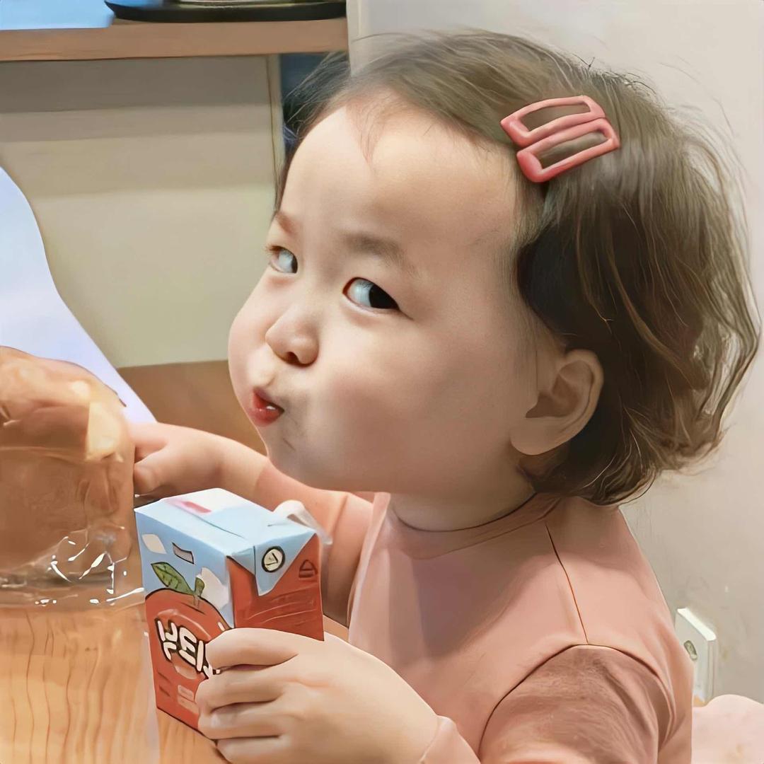 潘潘小面包🍞