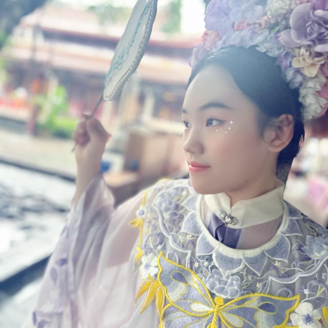 依依好物