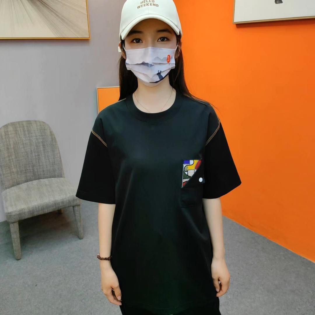 YOMI 潮牌`
