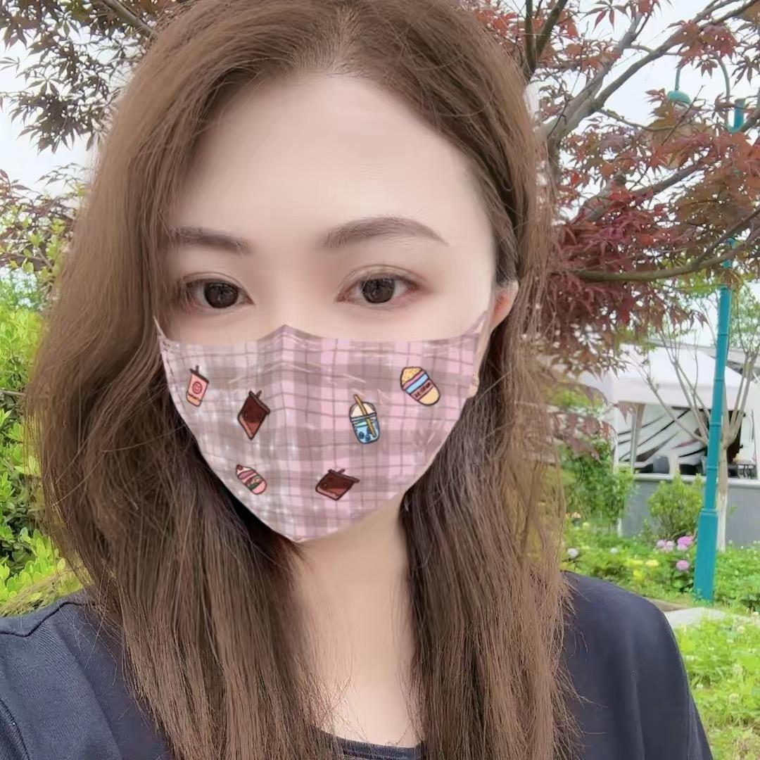 小小梅子
