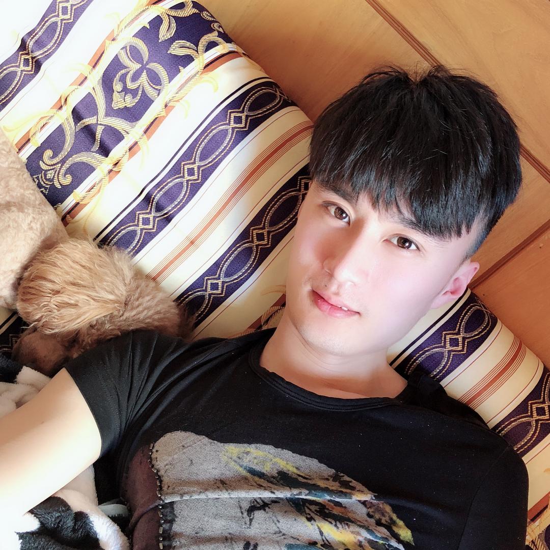 纯白