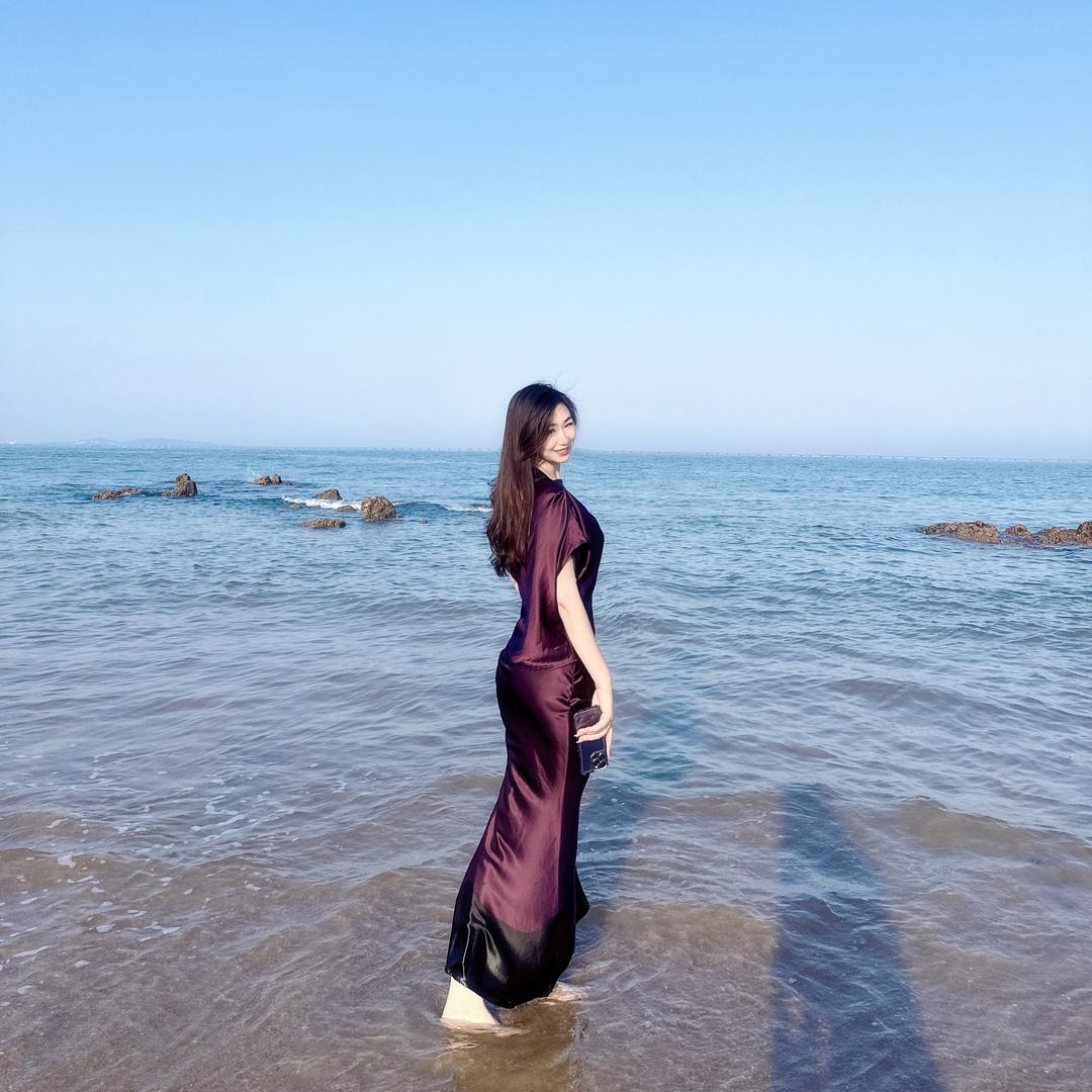 洺卉