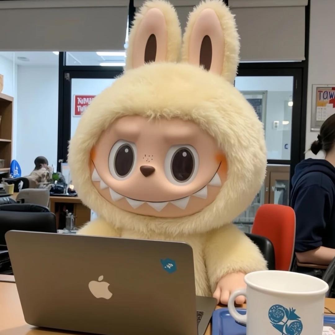 软软.