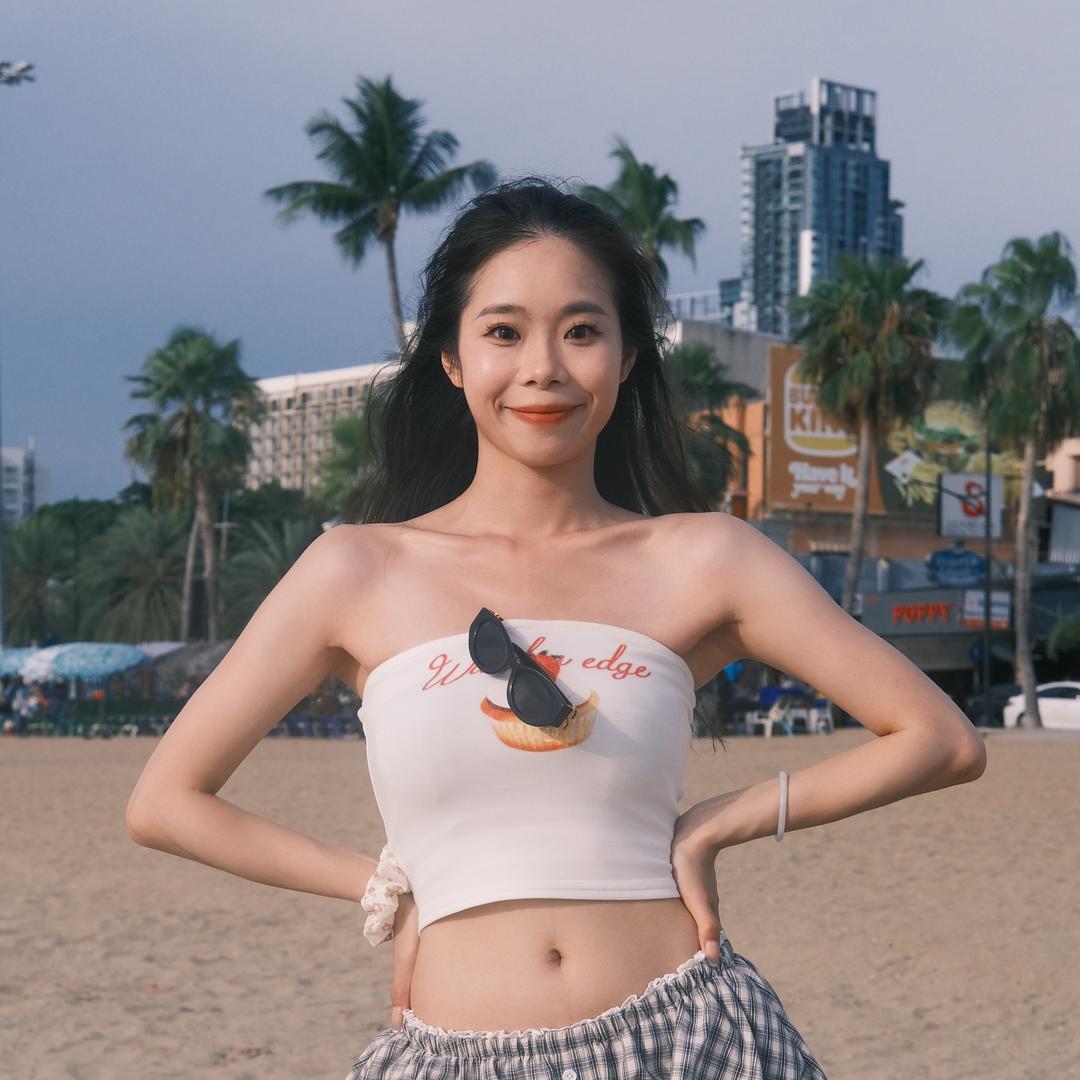 思思_Lee