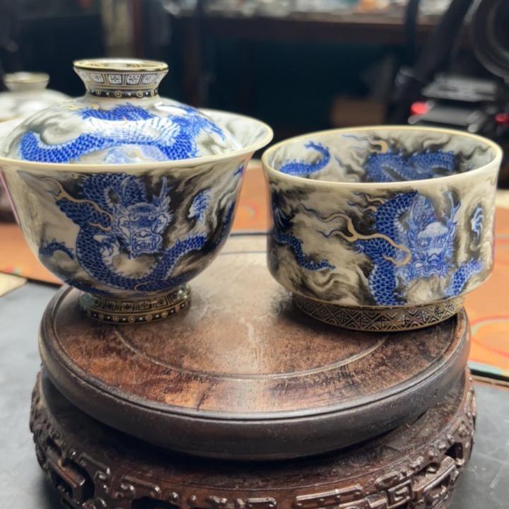景德镇傲雪言瓷