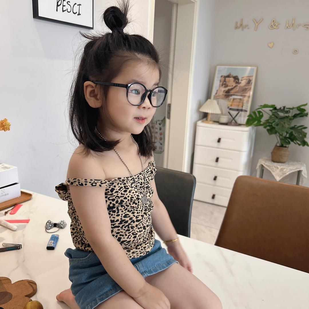 Lily(苗苗麻麻）
