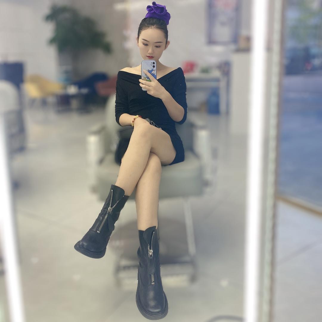 🎈🎈鲜鲜爱喝真猪奶茶