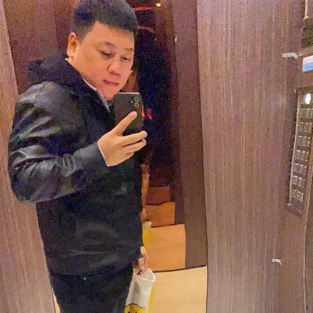 书生−小陈