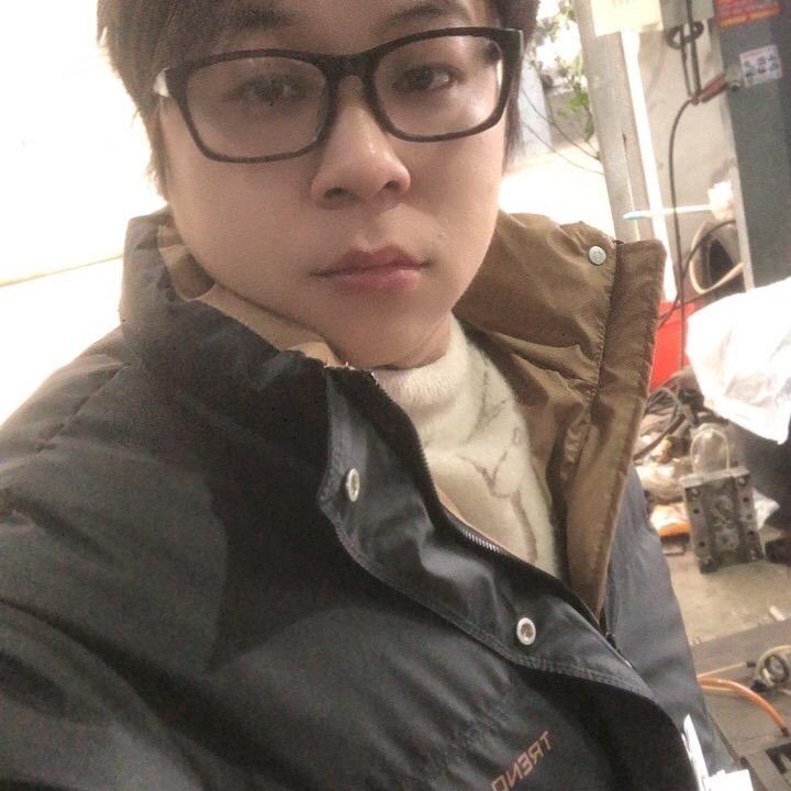 小刘专业制作日用品扫把一系列磨具