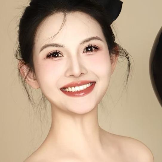 努力成为亿万富婆