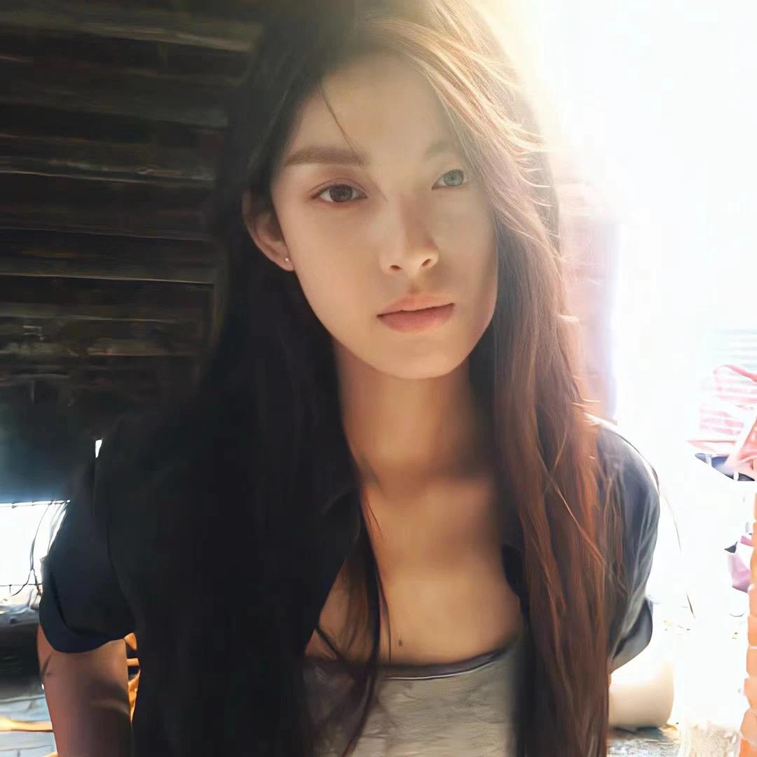 Jia佳