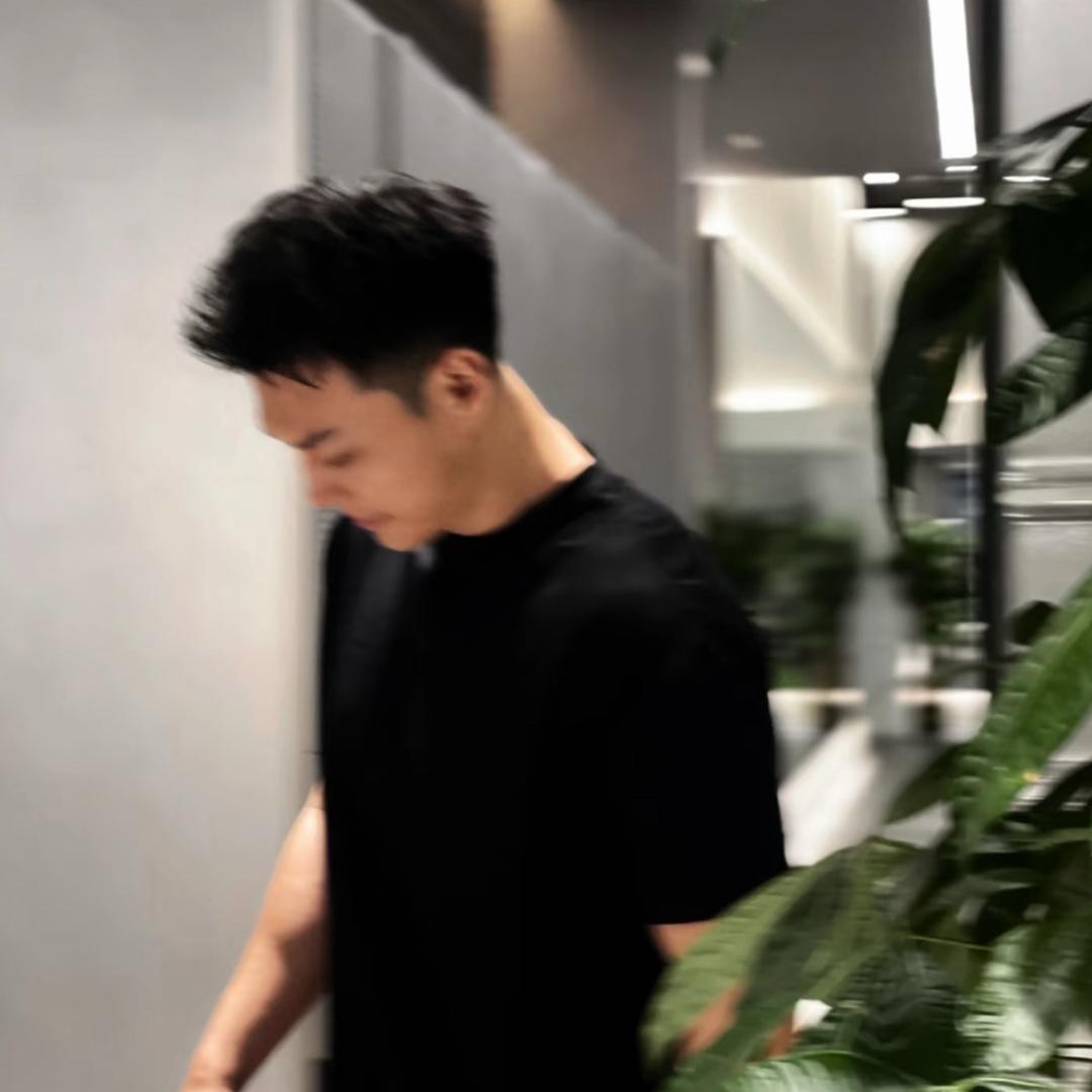 二姐夫的腿毛