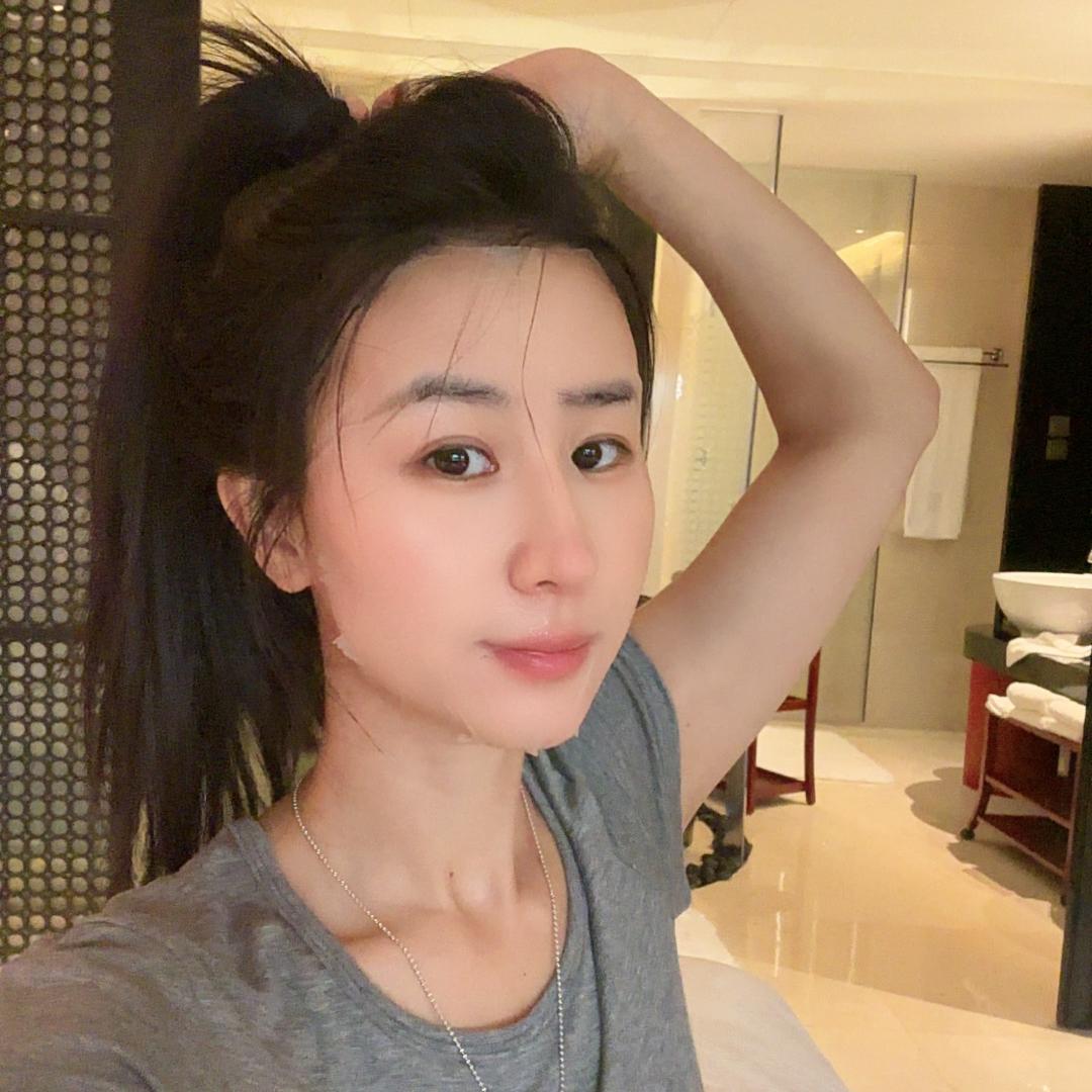 庆悦二手车姗儿