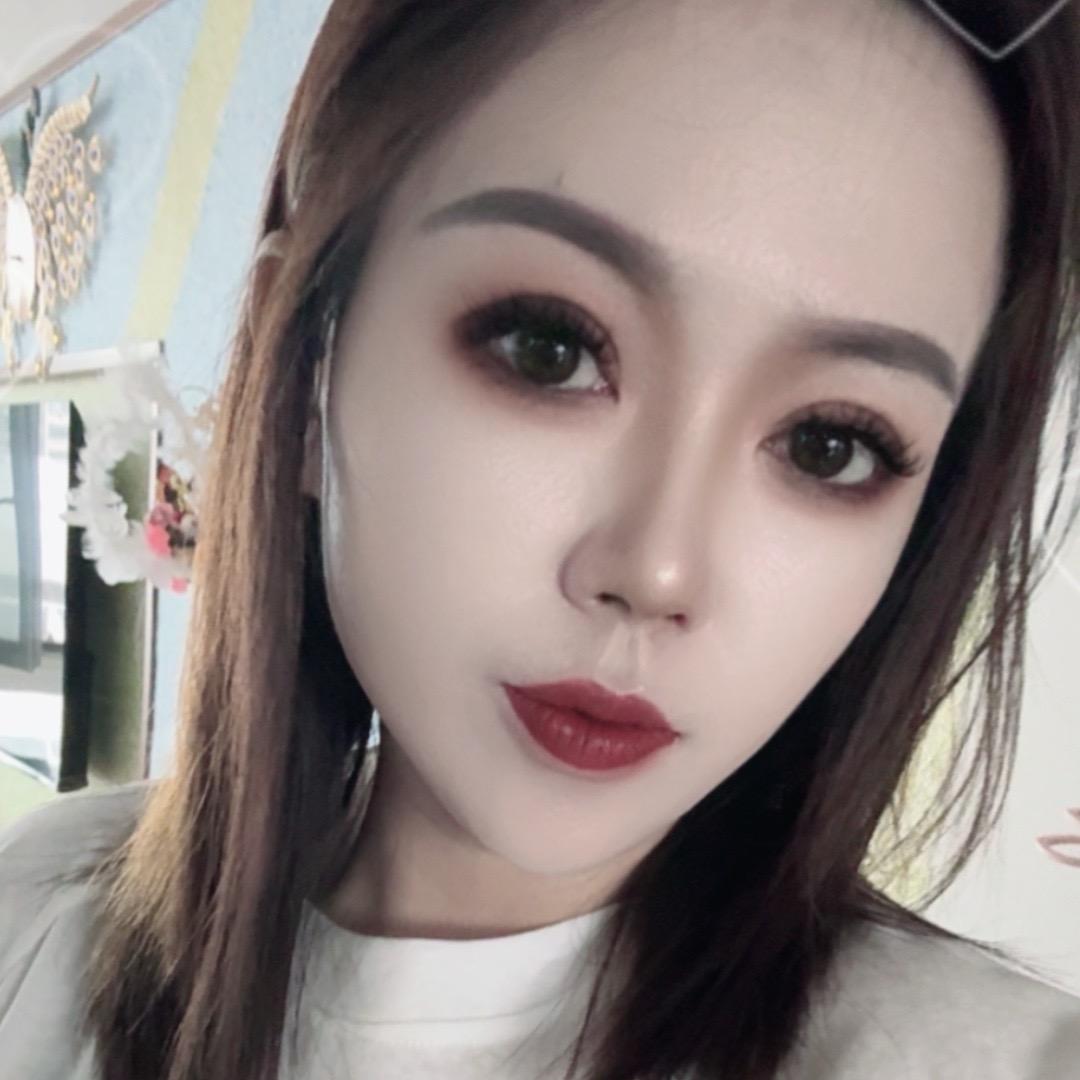 ꦿ꯭࿐้喊我女王万万岁᭄：