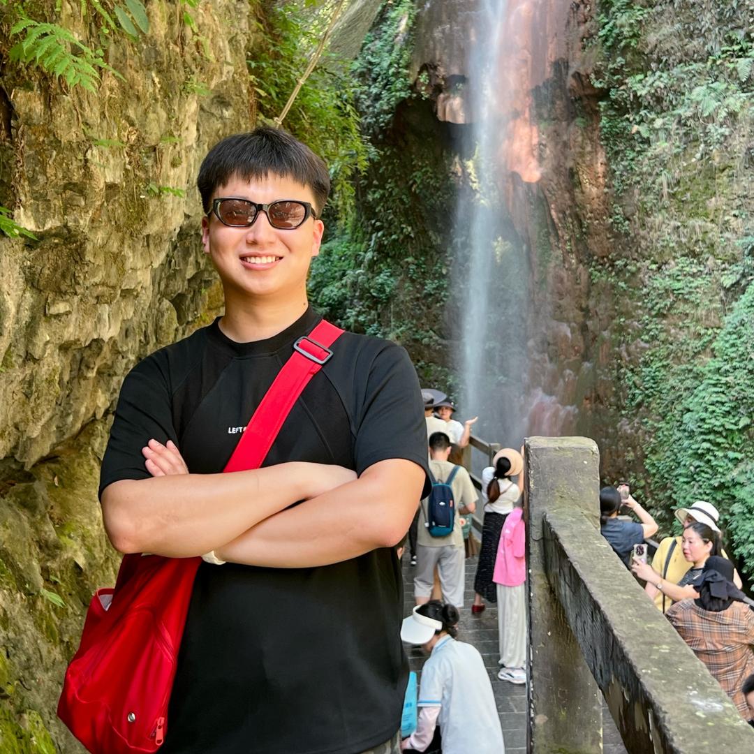 FeiFei 提拉米苏（外出学习中）