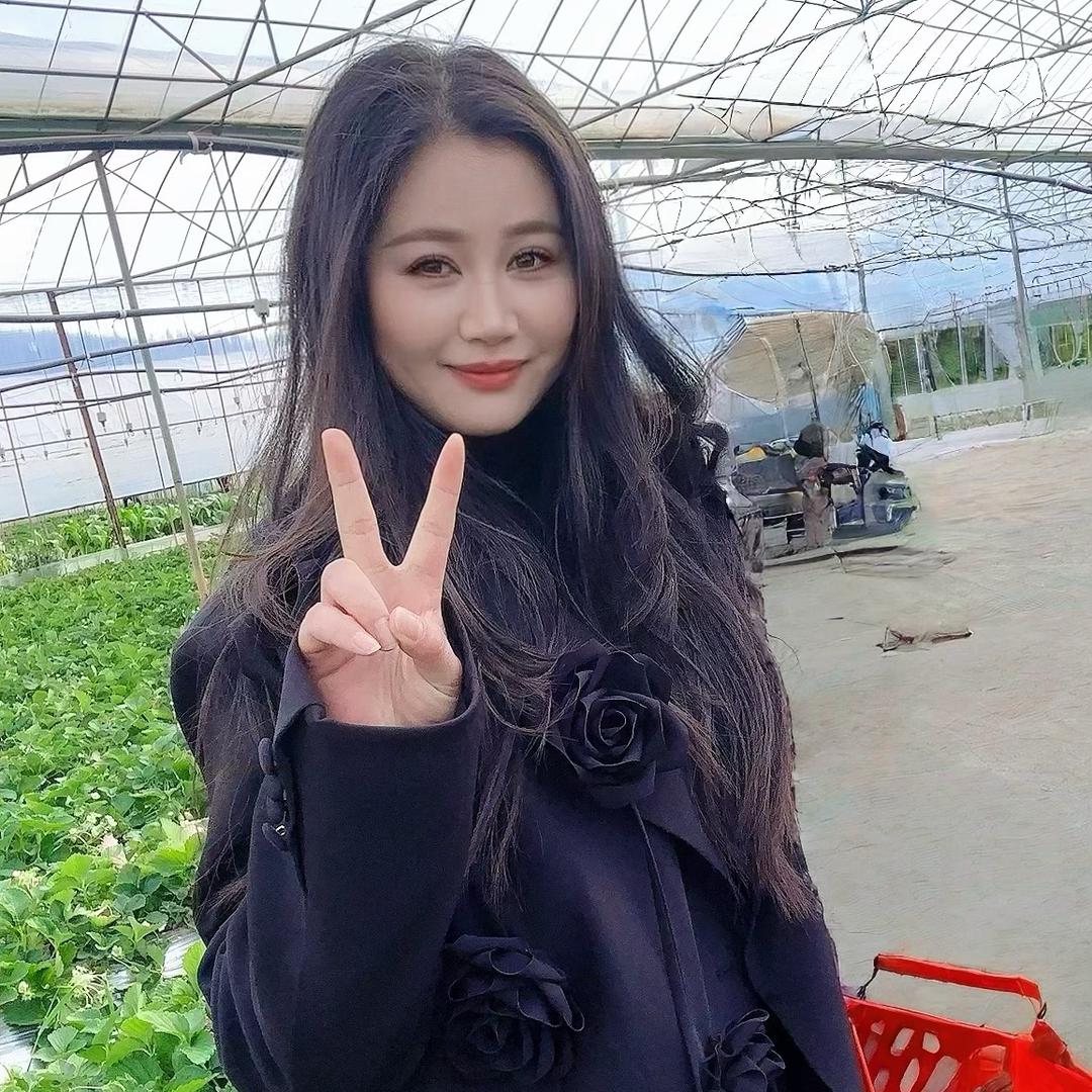 陆良化妆丹丹🎀