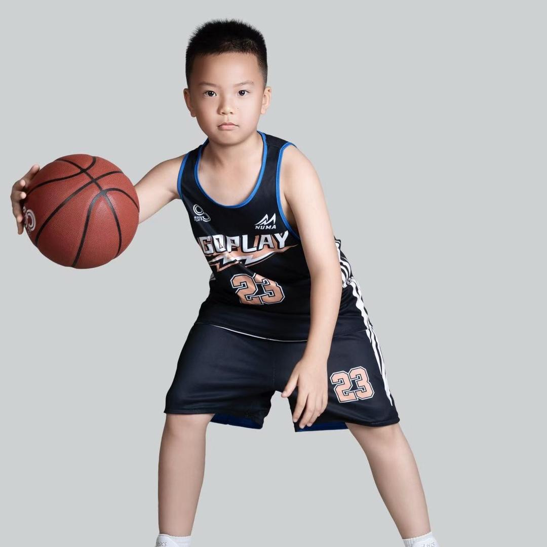 🏀23号陈梓睿（小胖）