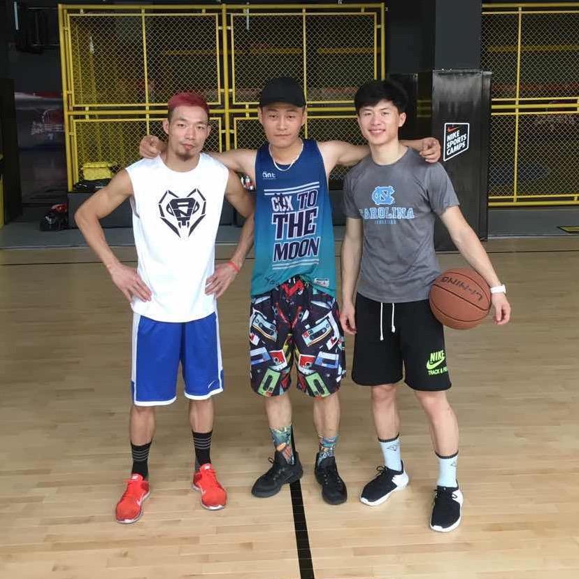 Z-ONE煜篮球厂牌(演员袁铭泽)