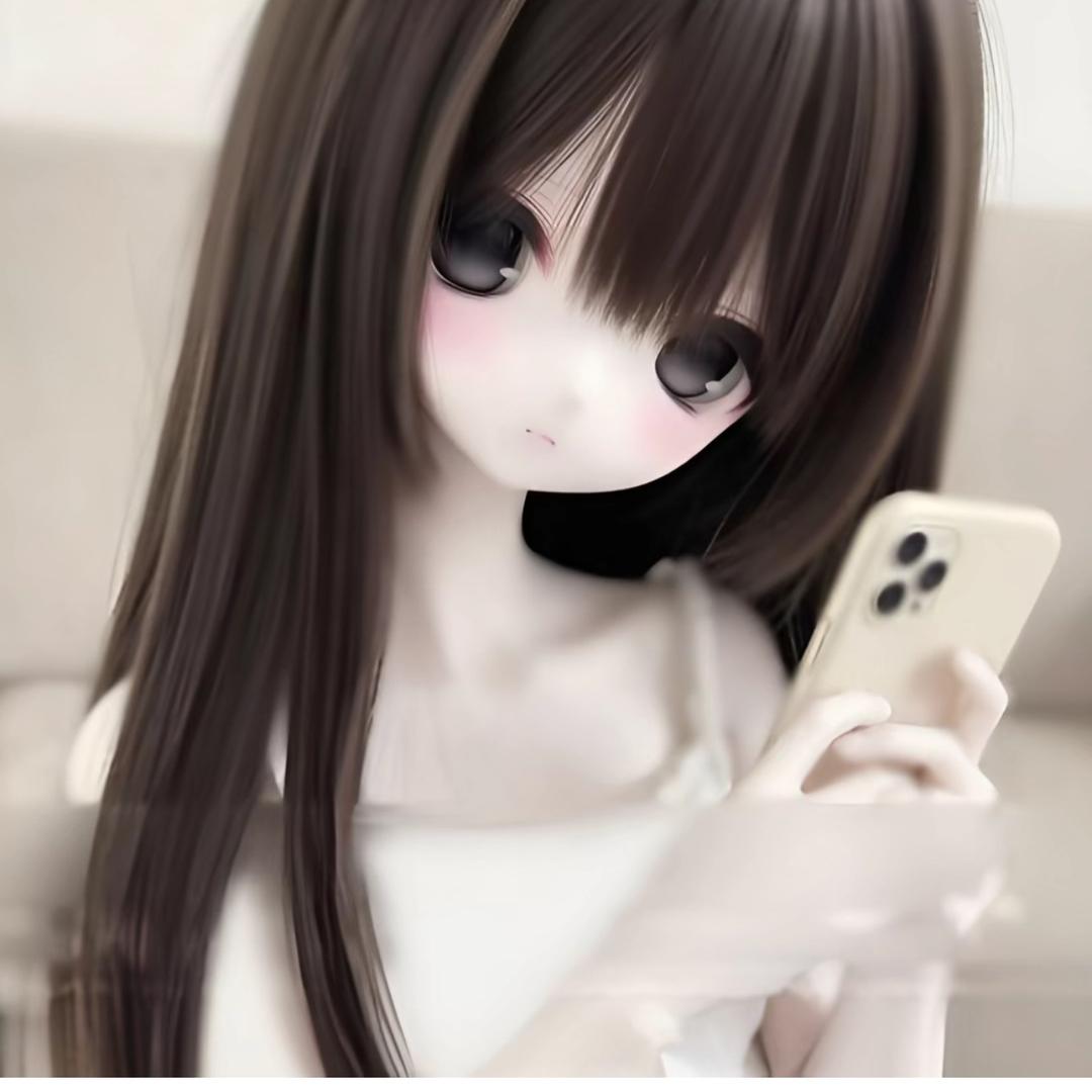 QIn YUe 月”
