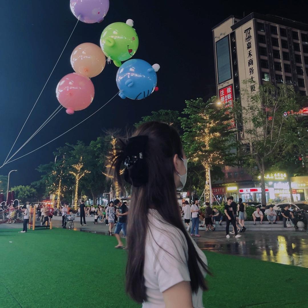 🤣张小梅吖