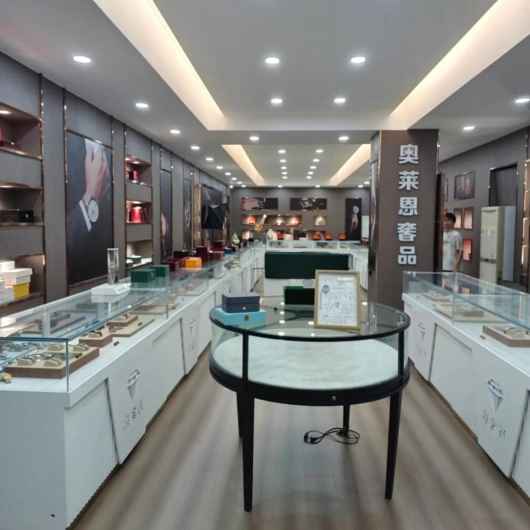 奥莱恩（美旭）奢品店