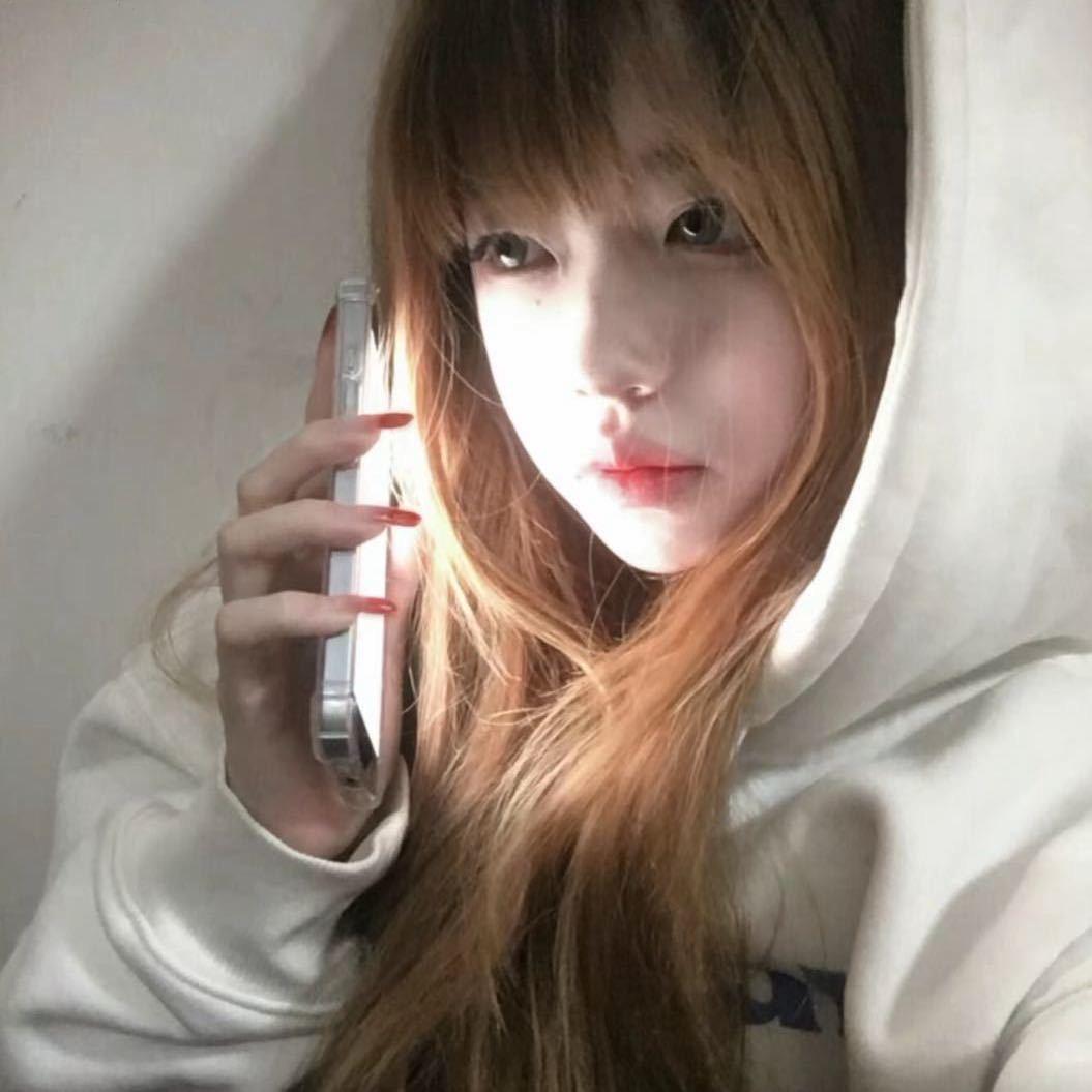 女二