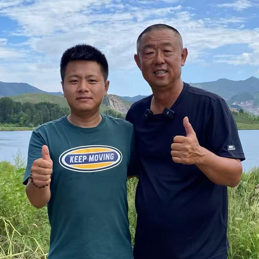 金晓钓鱼