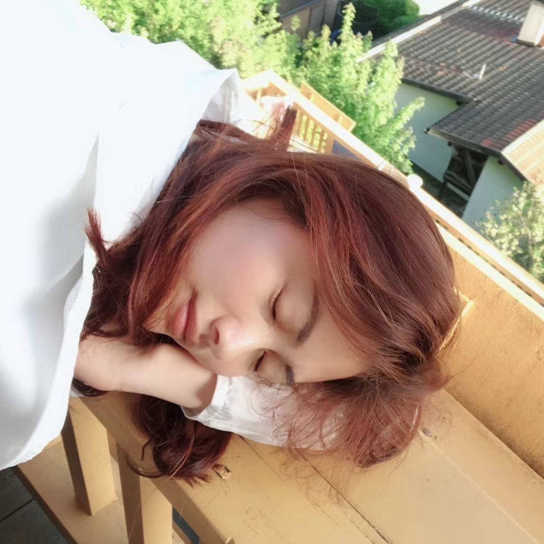 牵着蜗牛🐌去散步