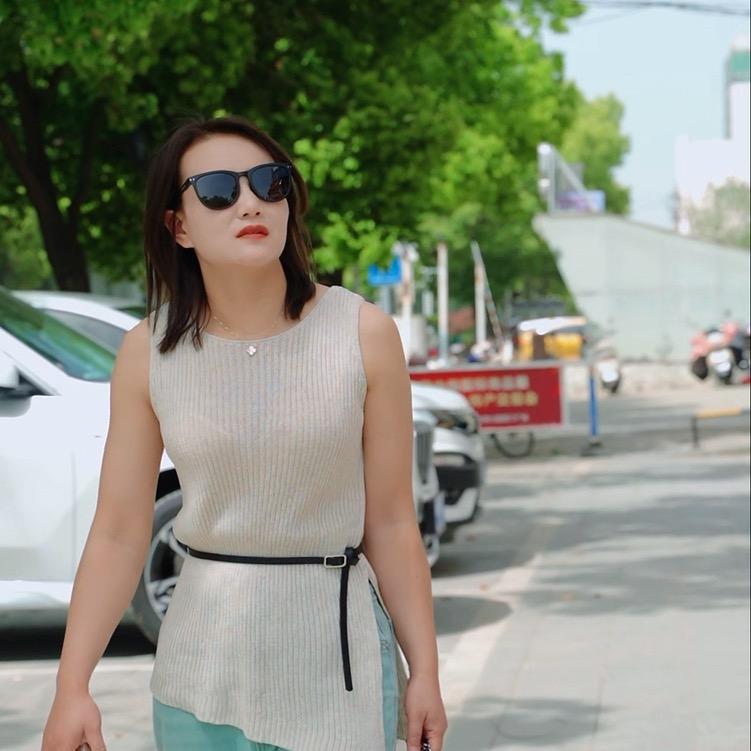 小倩（御品川渝）