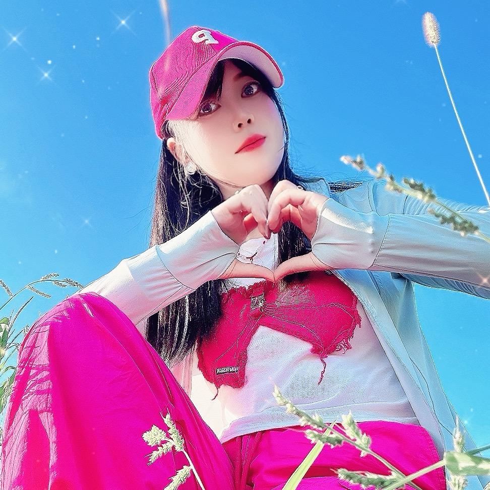 大眼睛😘丹丹