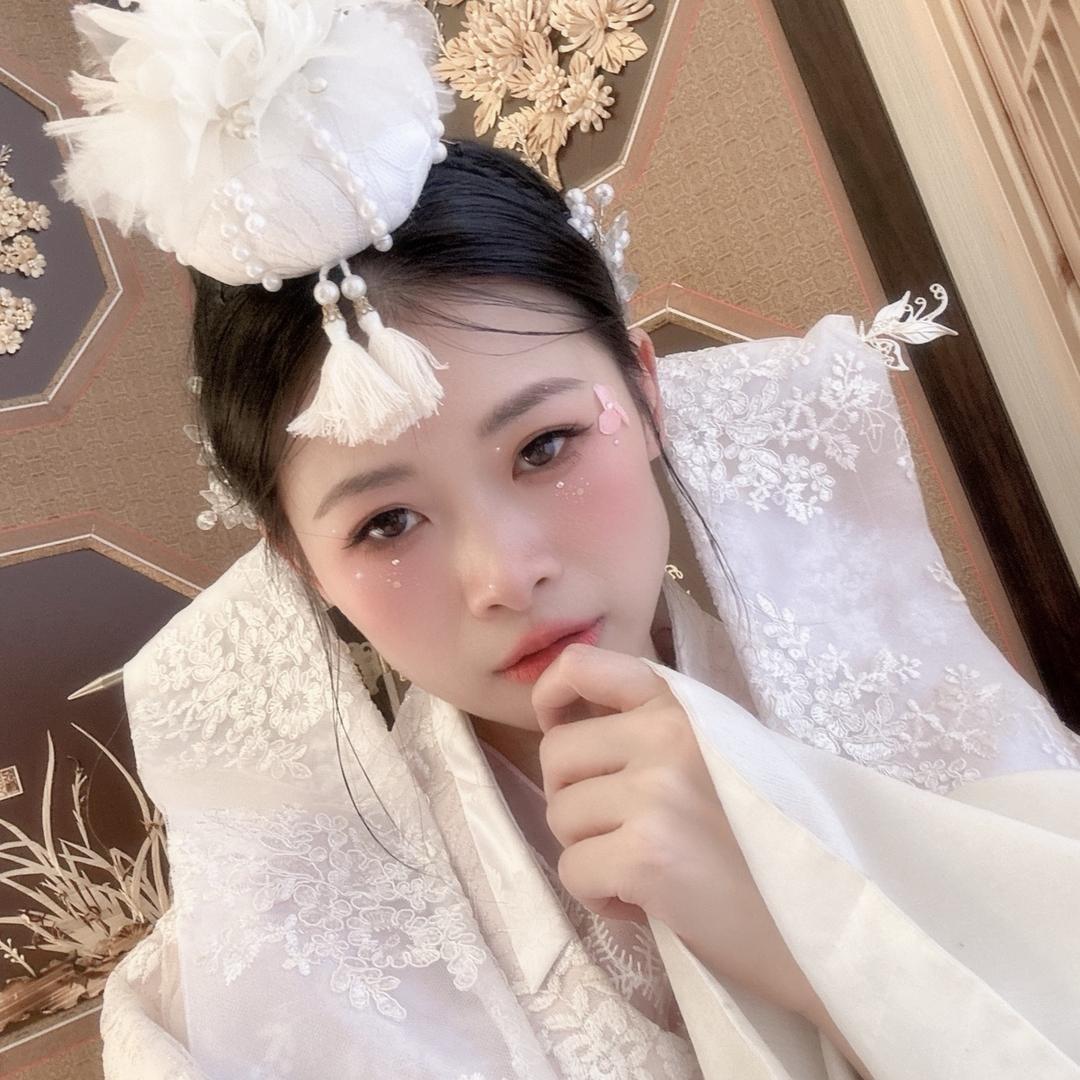微微 吖