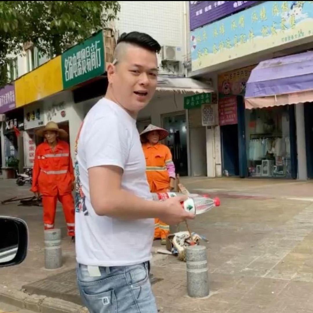 牛肚哥（月老办事处）