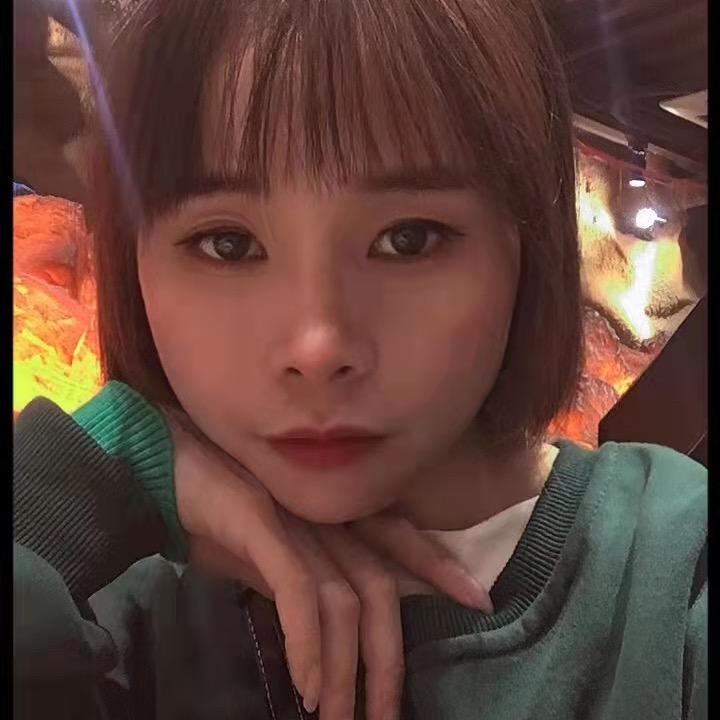 小燕子女装工厂店