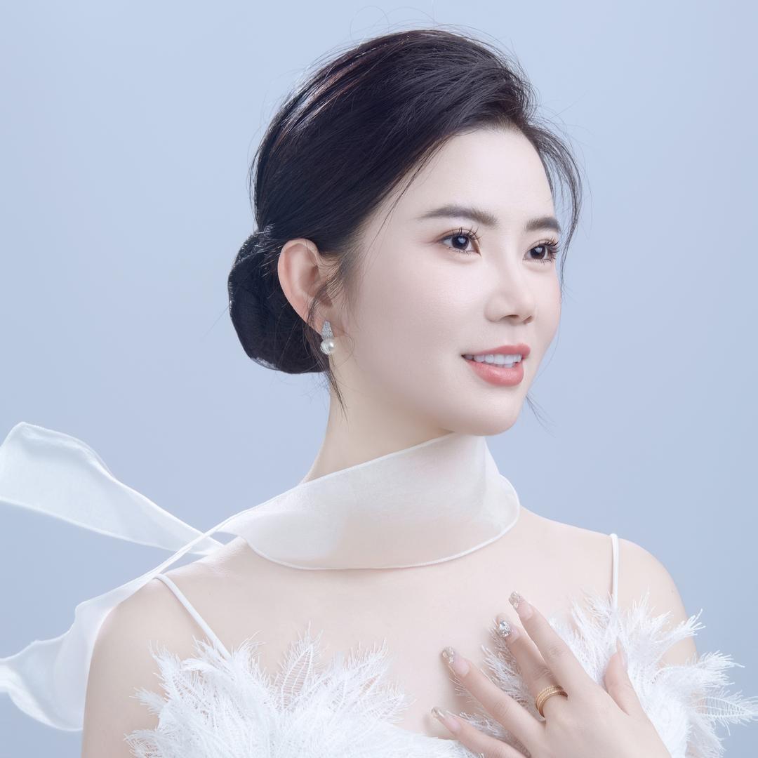 苏苏🦋（新美业线下课报名中）