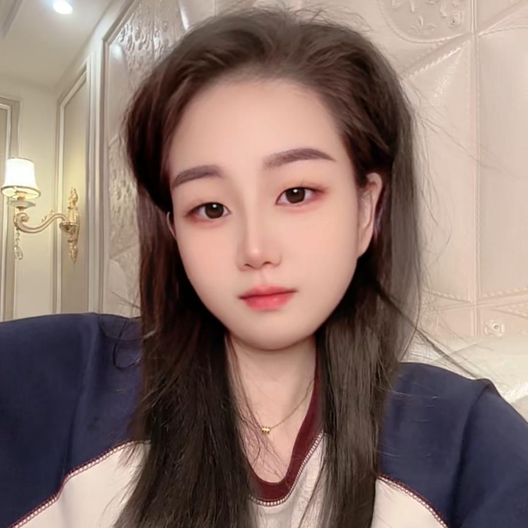 欢乐乐💕