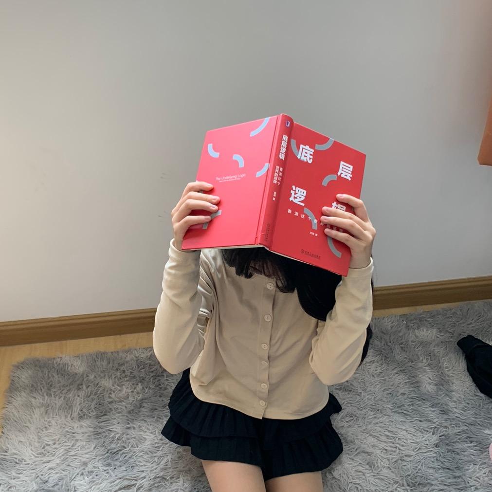 一只乖乖喵