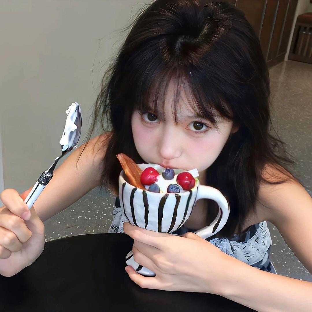 一杯冰美式🧊.