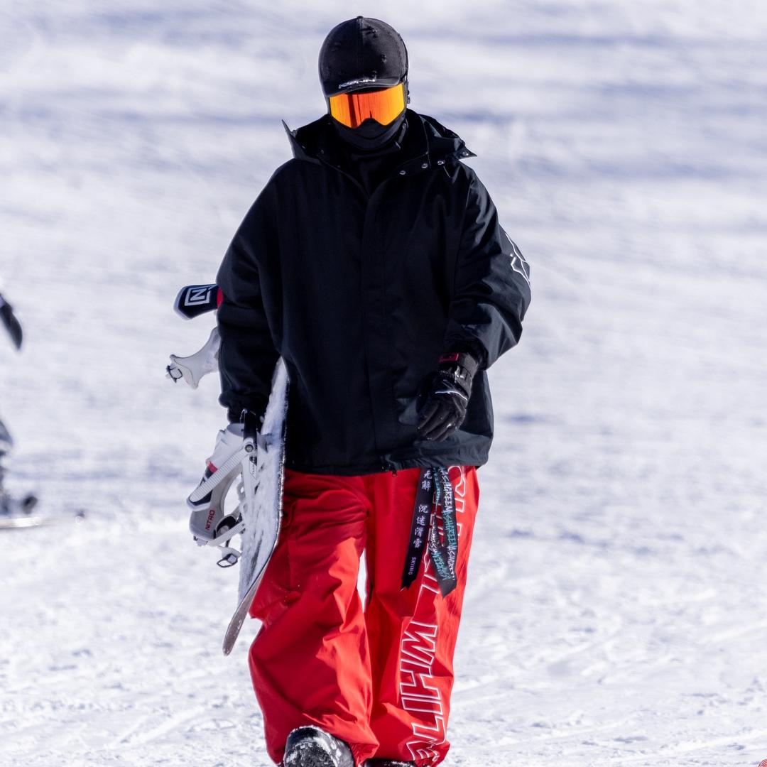 白蔡包子-滑雪🏂