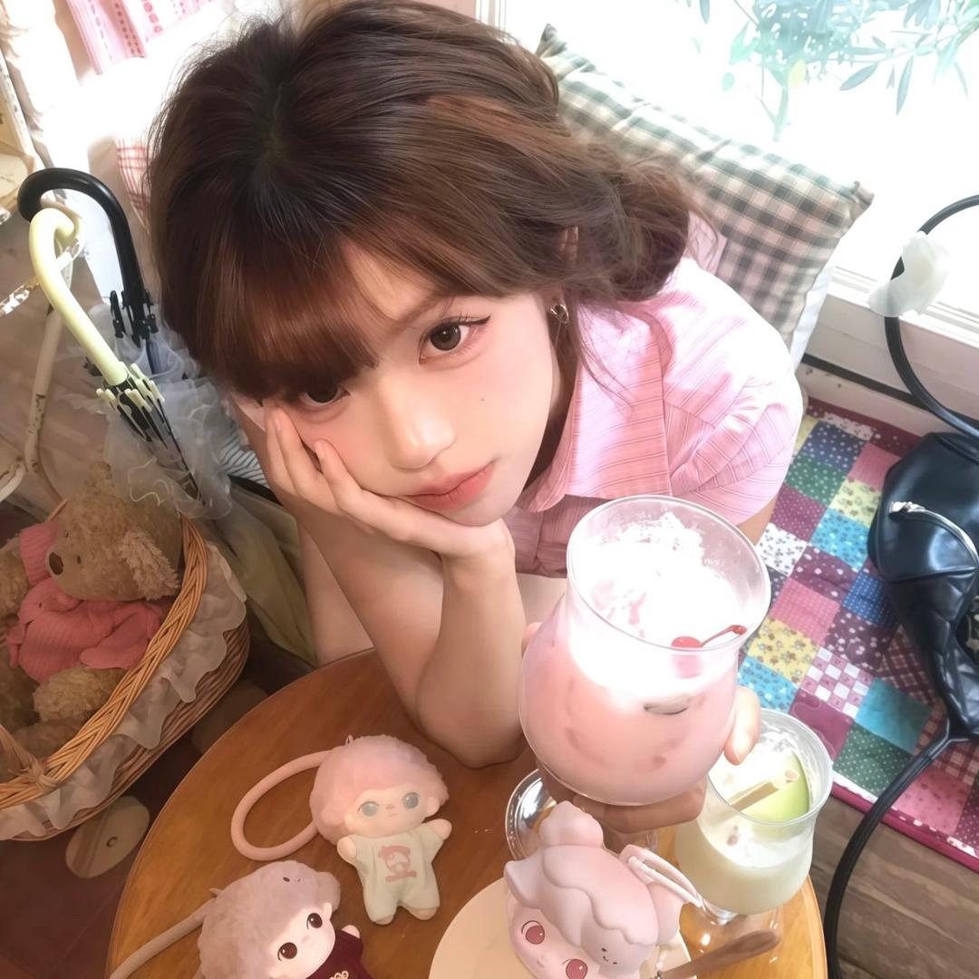 小魚茄盒ฅ