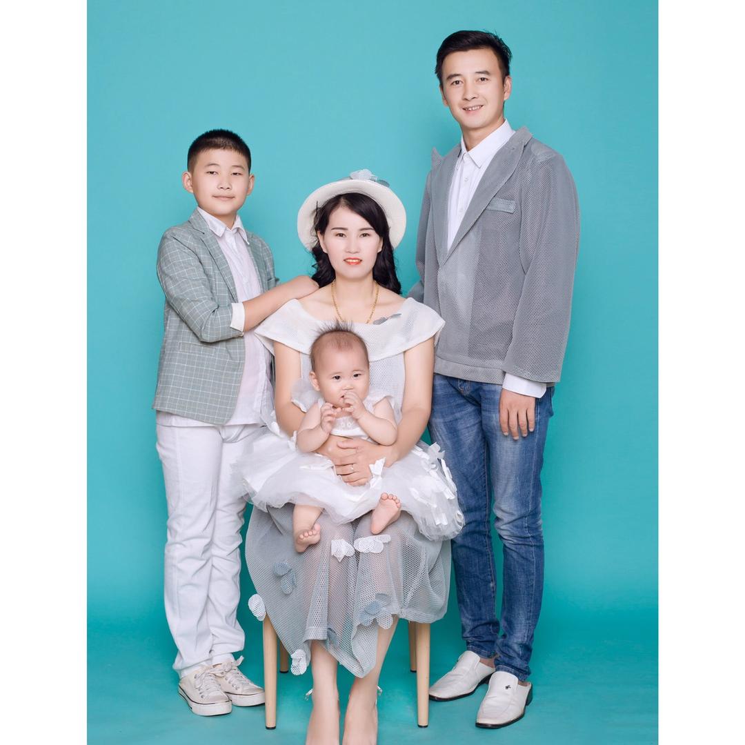 @幸福一家人👨‍👩‍👧‍👧