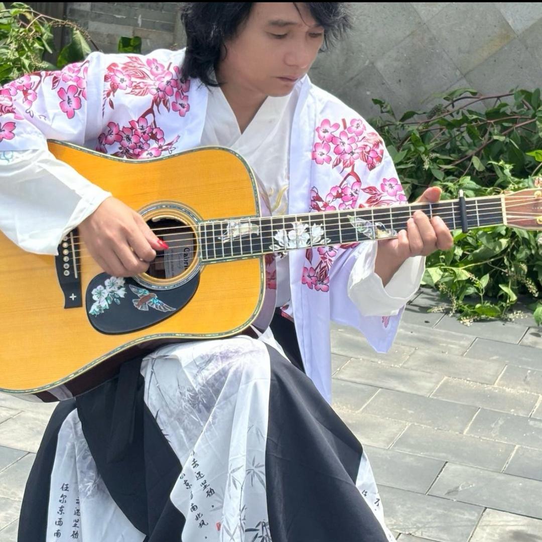 邵武声迪吉他肖老师