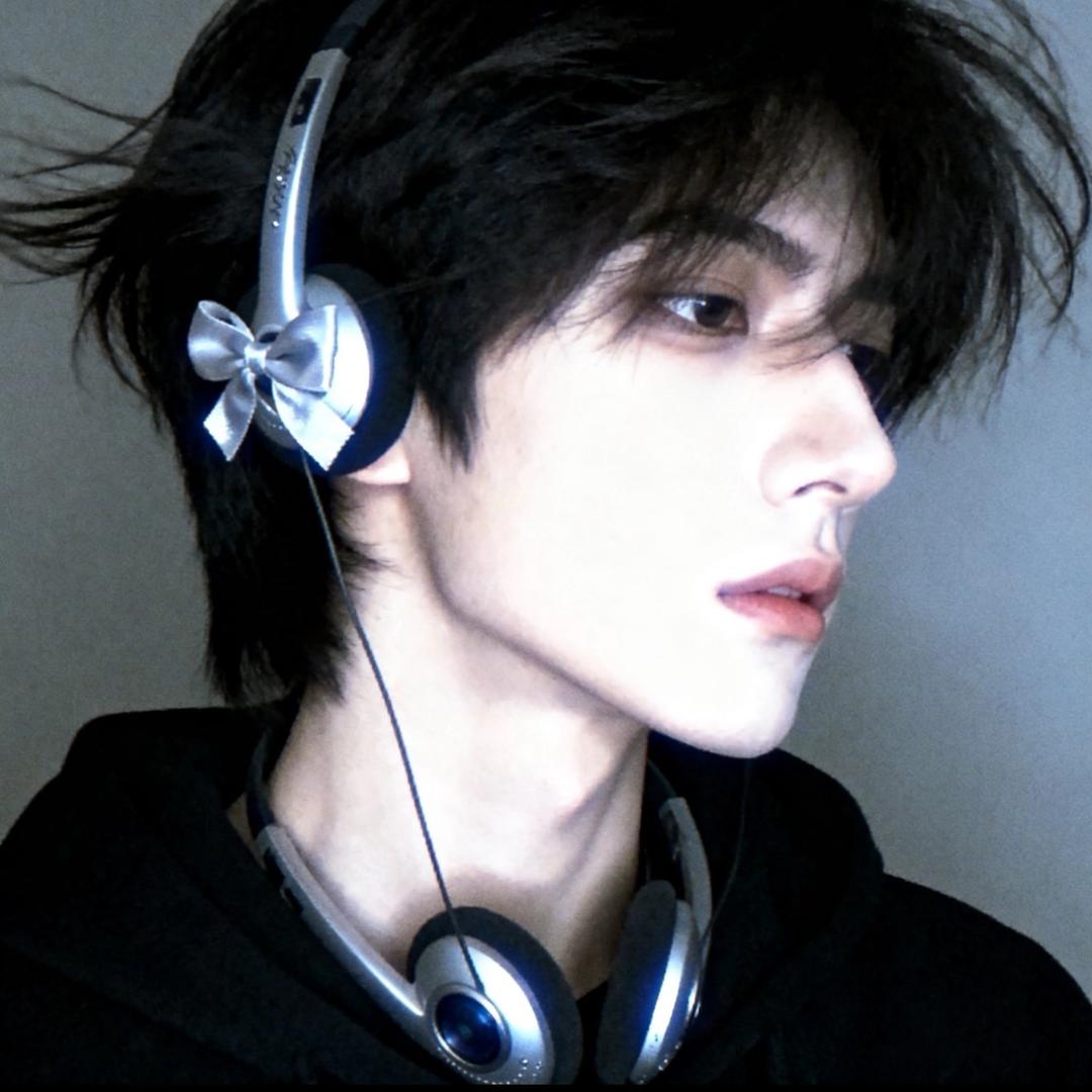 ￴￴ ￴￴ ￴￴￴￴