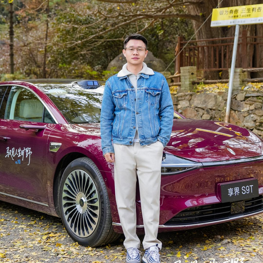 AI贺老师(数字员工)