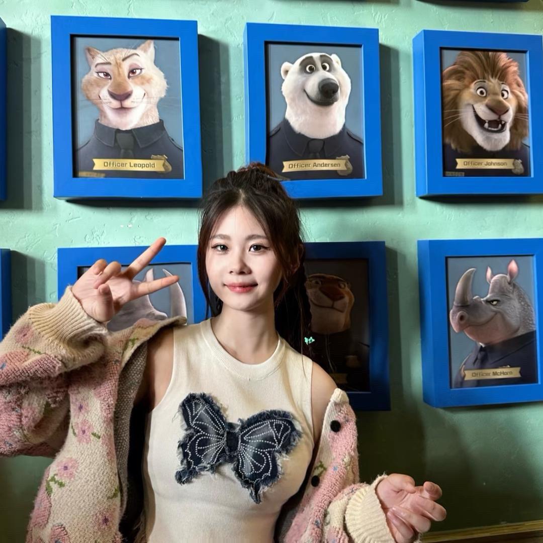 我不看月亮.🌙