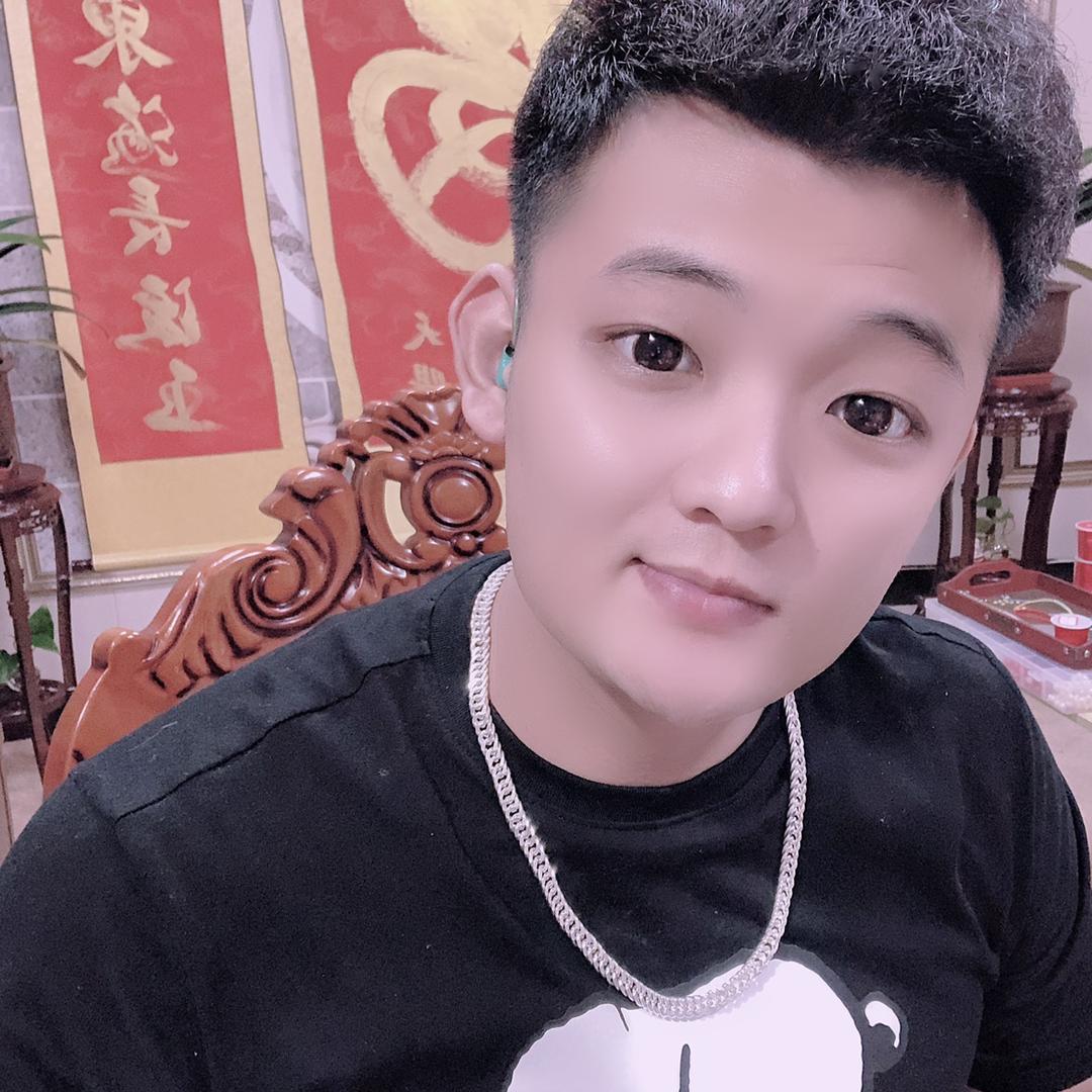小星杰✨（唱歌版）