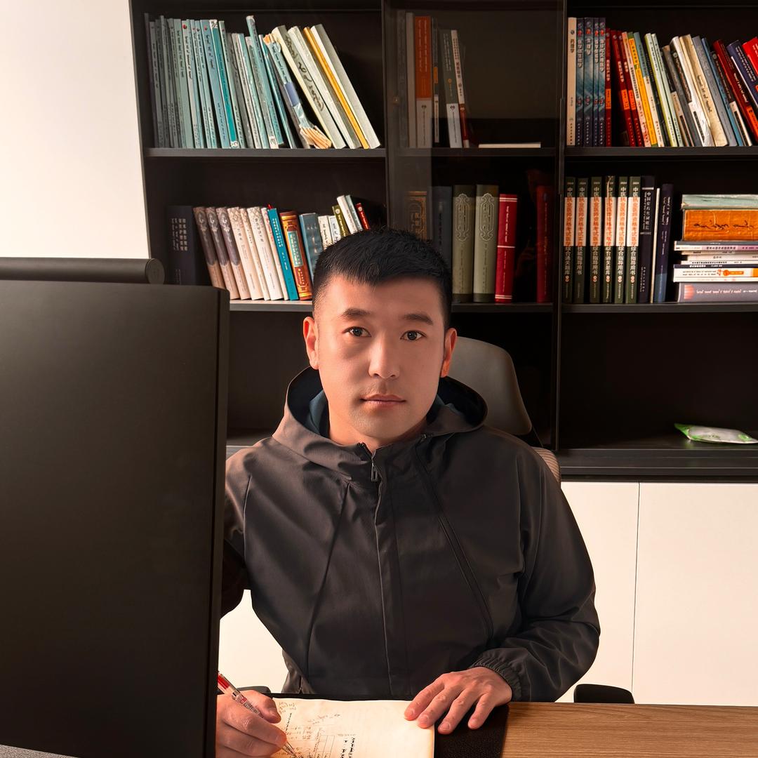 叾屾一哥