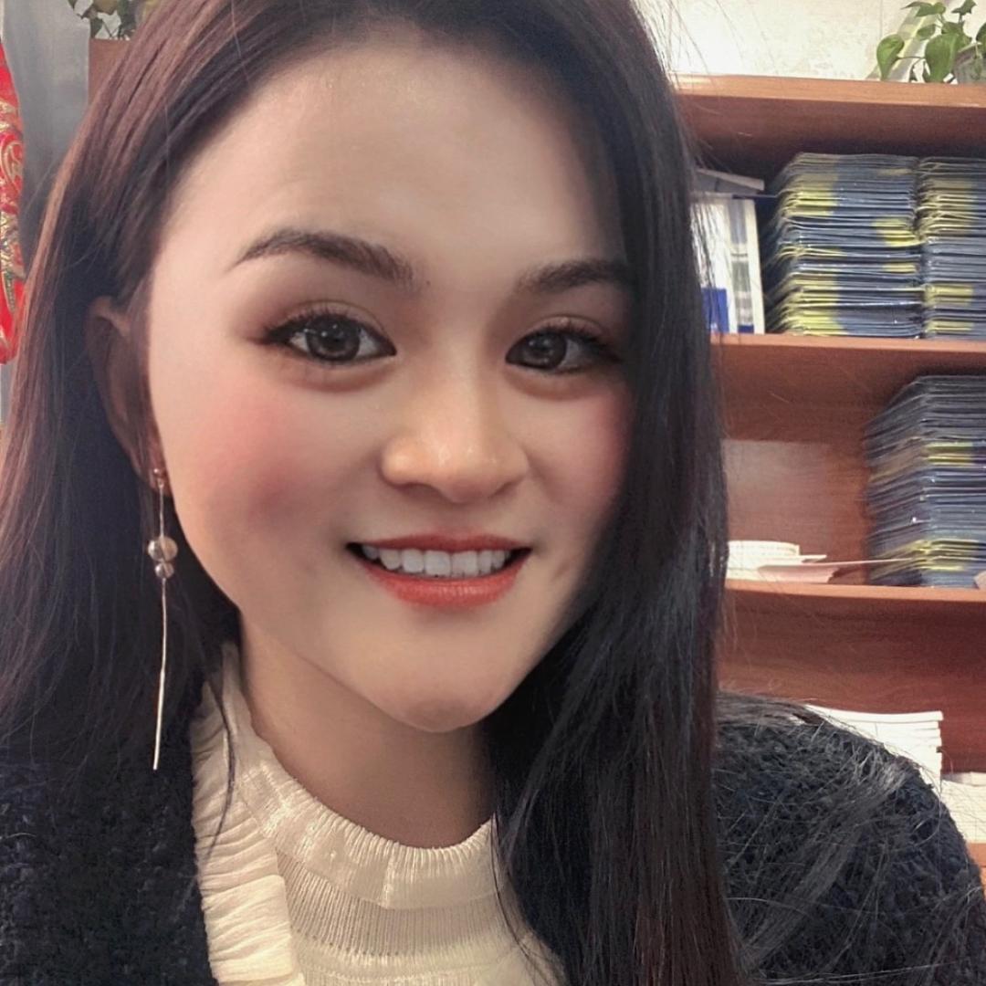 跑工地的湘妹子——香香