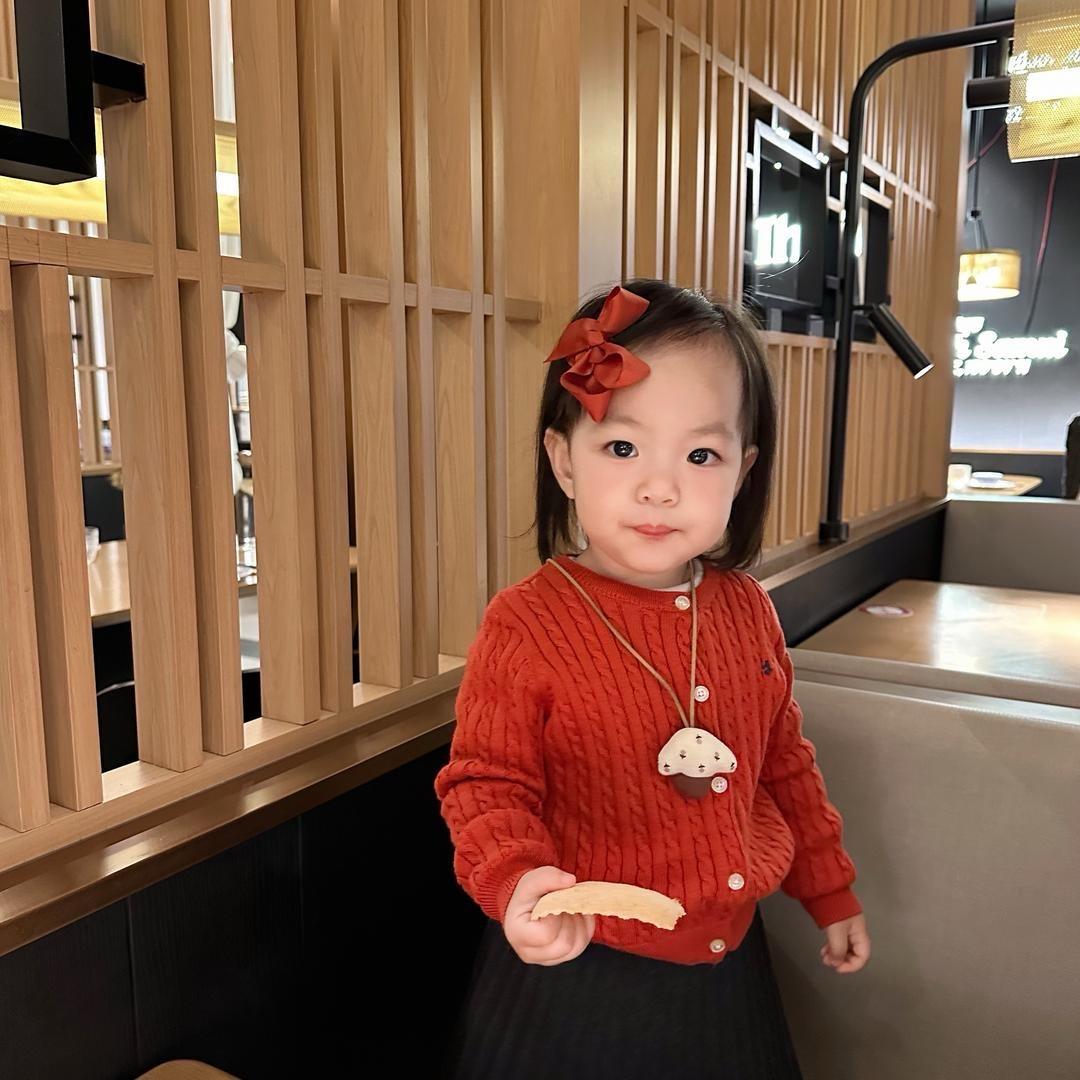 小依依