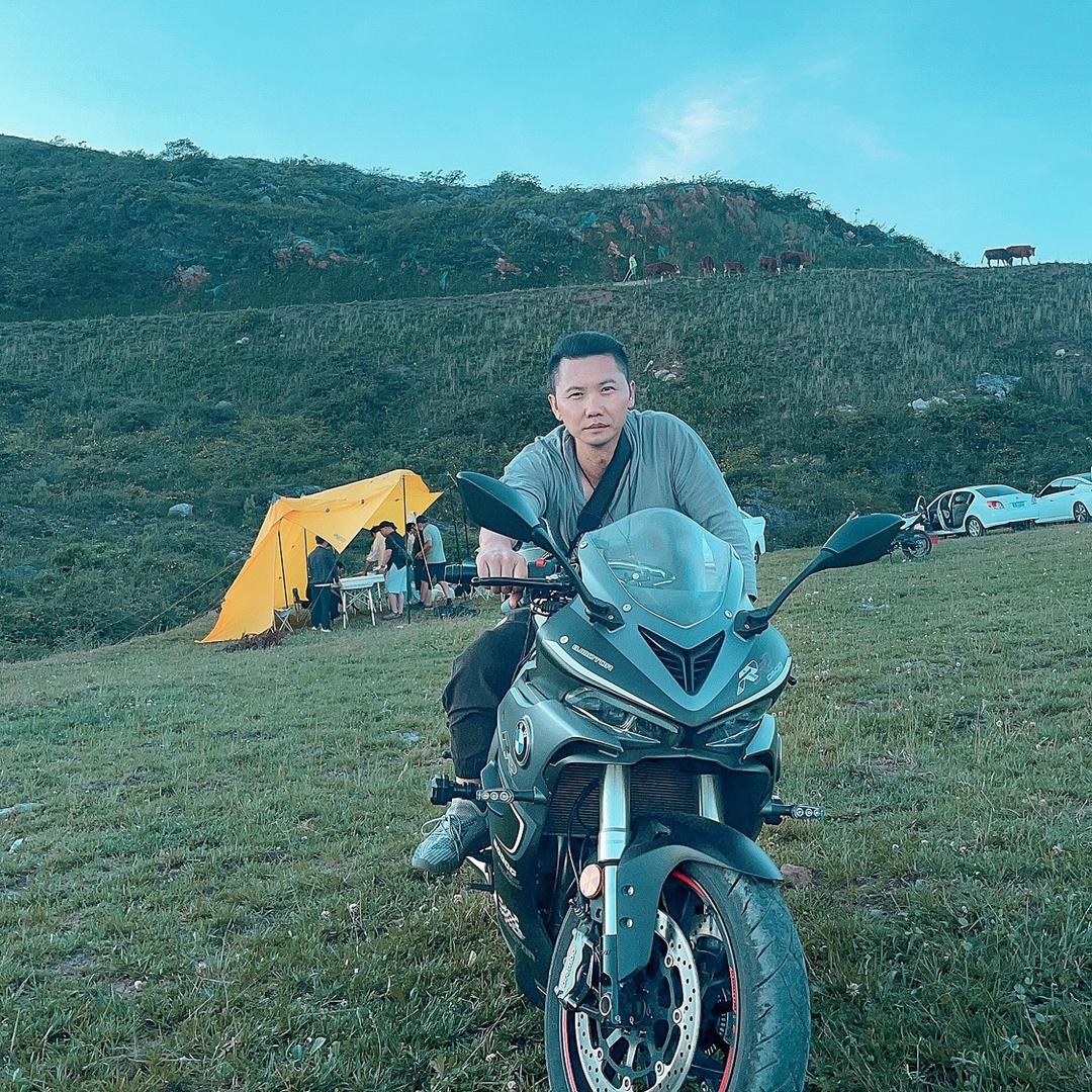 旅行者阿墨