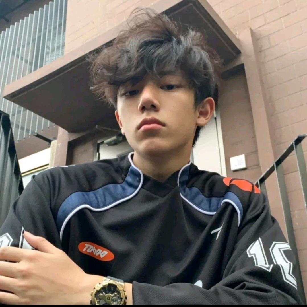 别再对我冷冰冰